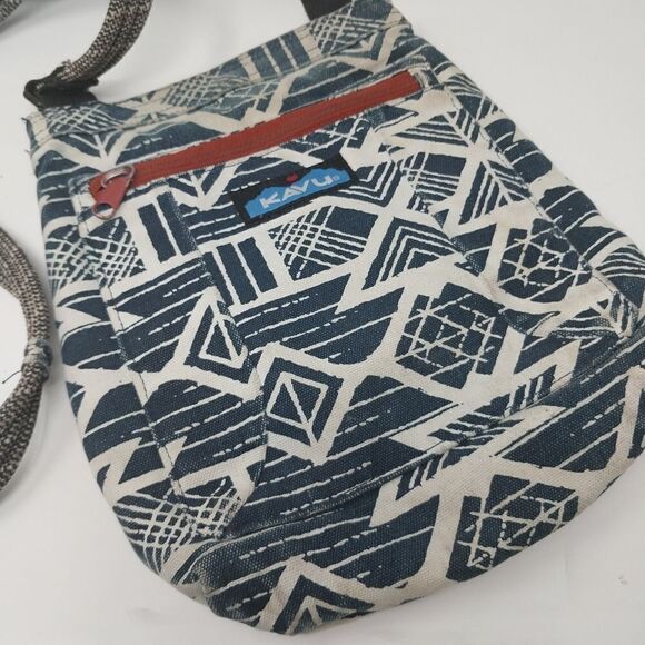 Used KAVU CROSSBODY BAG. DARK BLUE AND CREAM. - Picture 1 of 9